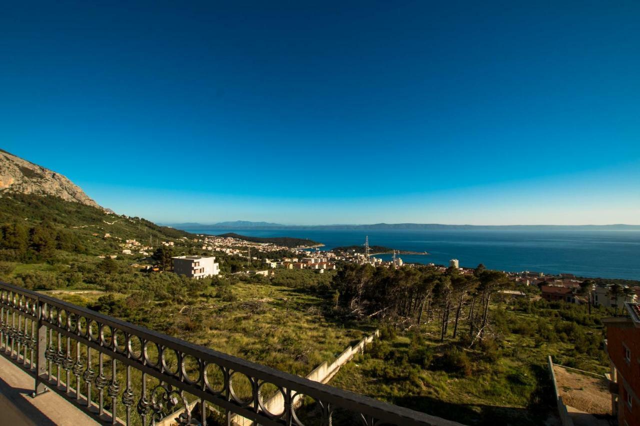 Apartments Matanovi Dvori Makarska Exterior foto