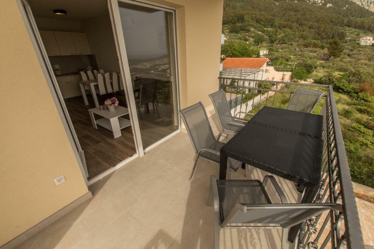 Apartments Matanovi Dvori Makarska Exterior foto